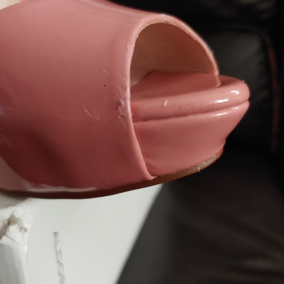 Aldo Somilleda Heels - Picture 3 of 9